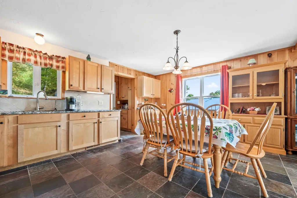 67 Mount Gardner Road Bath NH 03740