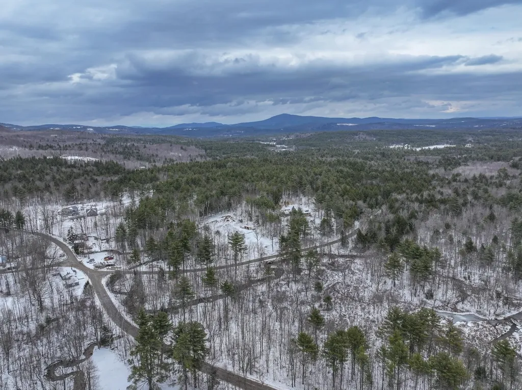 00 Fairgrounds Road Bradford NH 03221