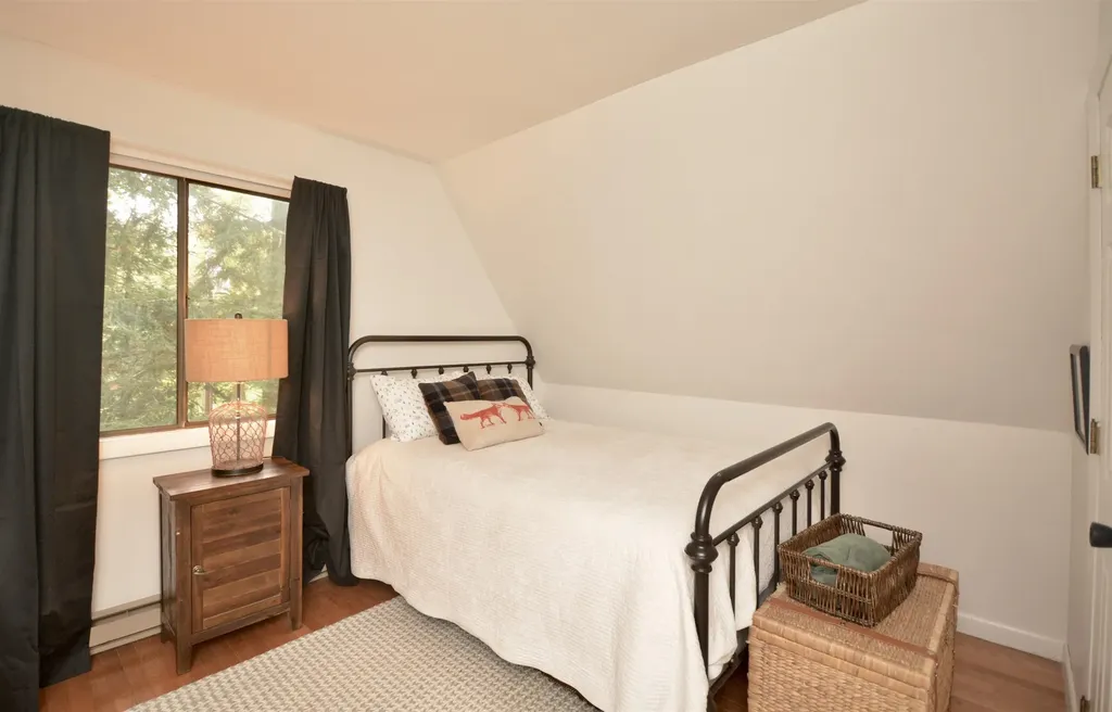 40 Troon Drive Grantham NH 03753