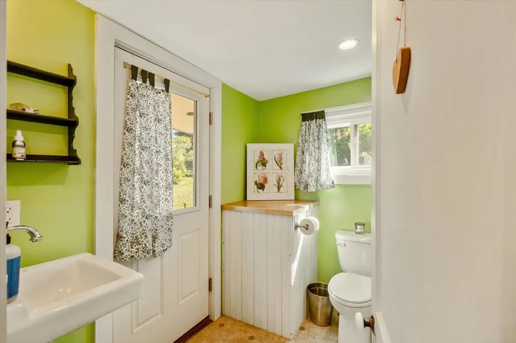 24 Harrington Lane South Hero VT 05486