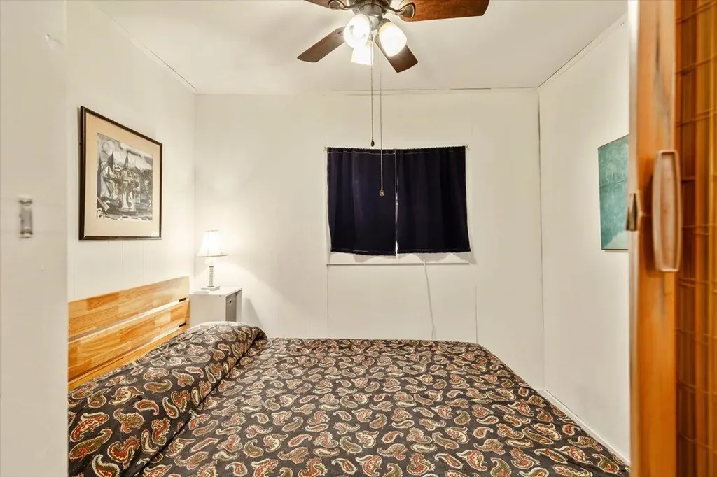 24 Harrington Lane South Hero VT 05486
