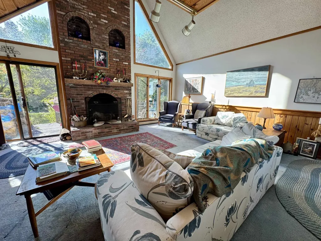 426 Goshen Road East Bradford VT 05033