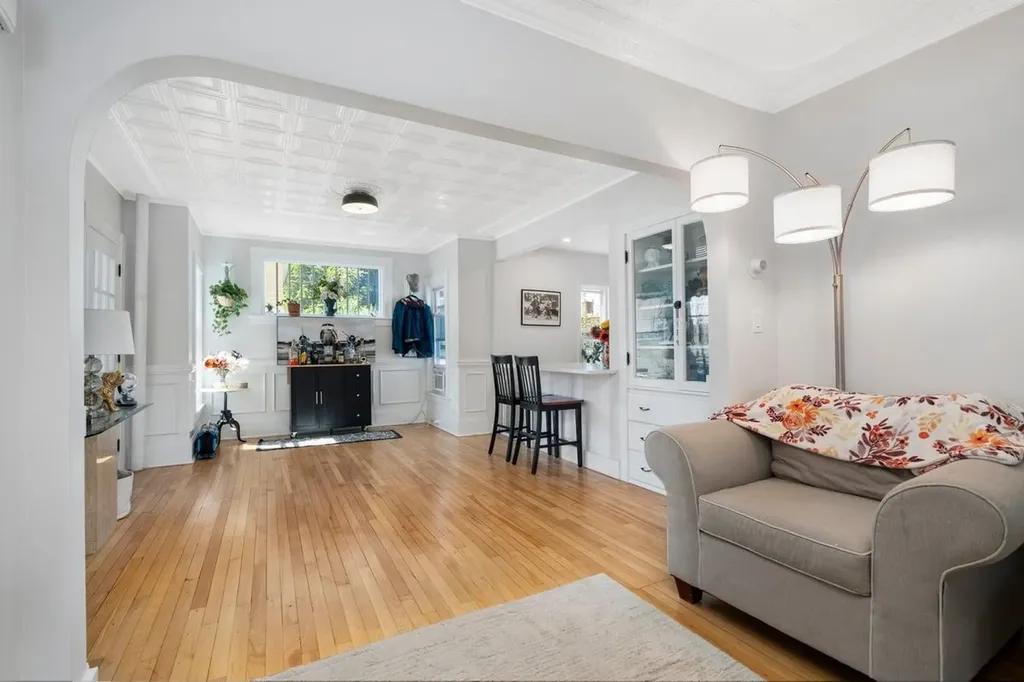 26 Reservoir Avenue Manchester NH 03104