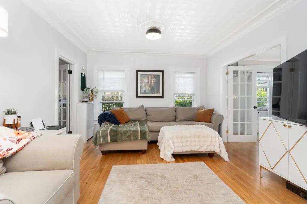 26 Reservoir Avenue Manchester NH 03104