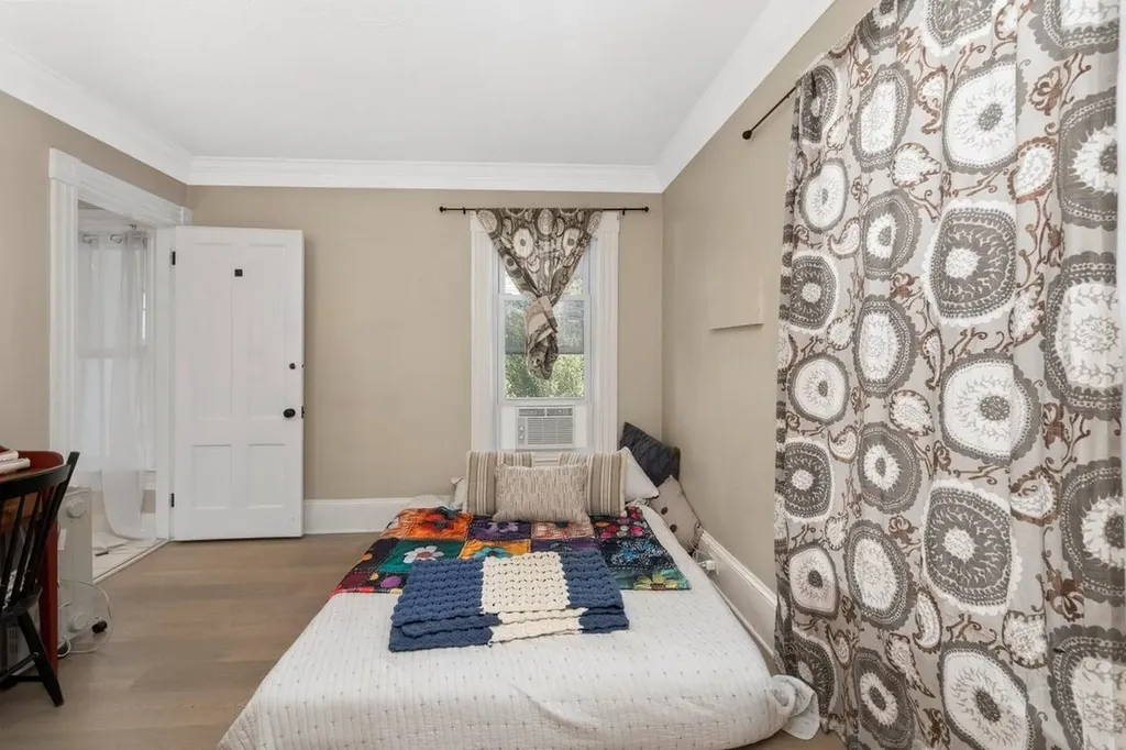 26 Reservoir Avenue Manchester NH 03104