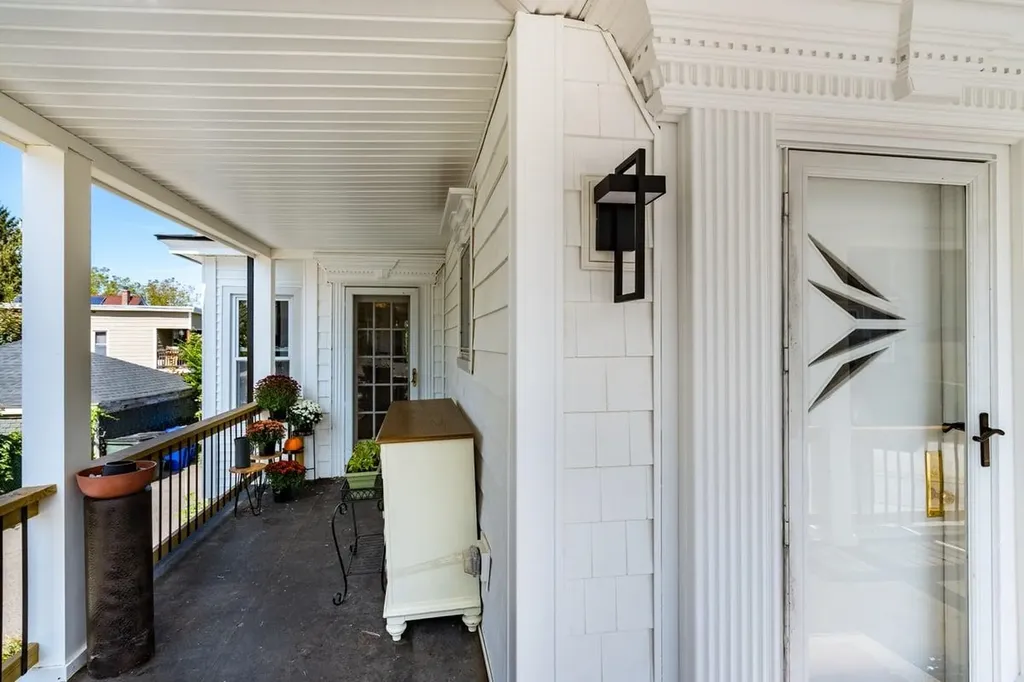 26 Reservoir Avenue Manchester NH 03104