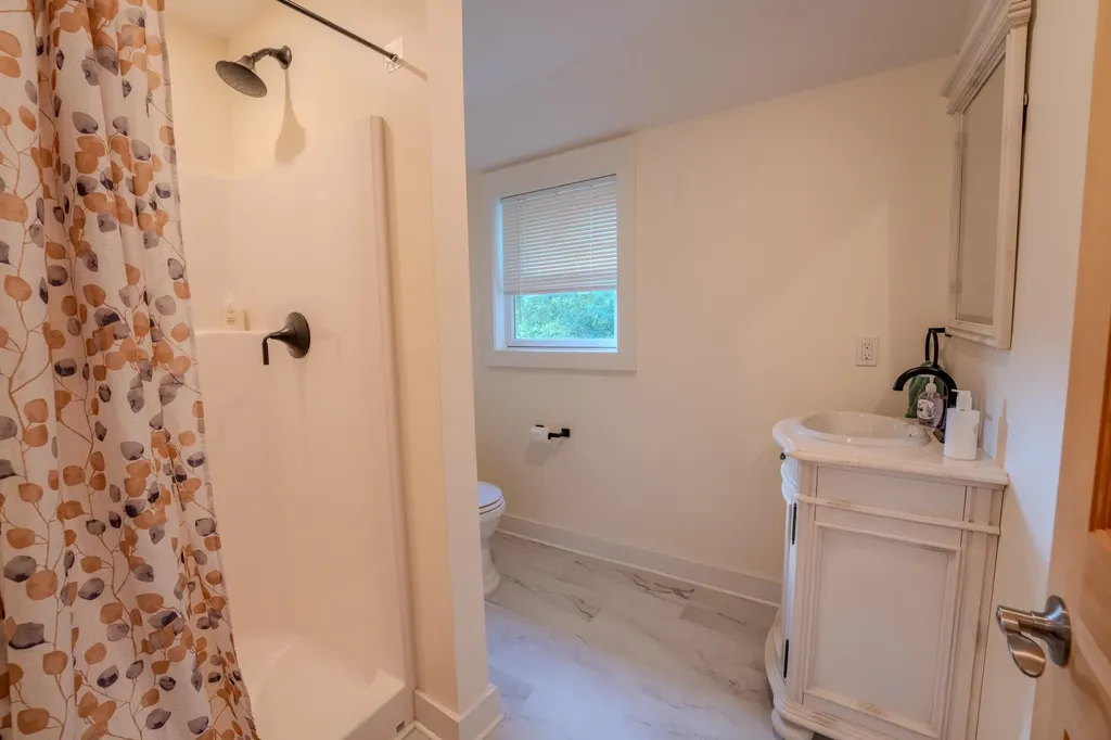 383 Owl Street Campton NH 03223