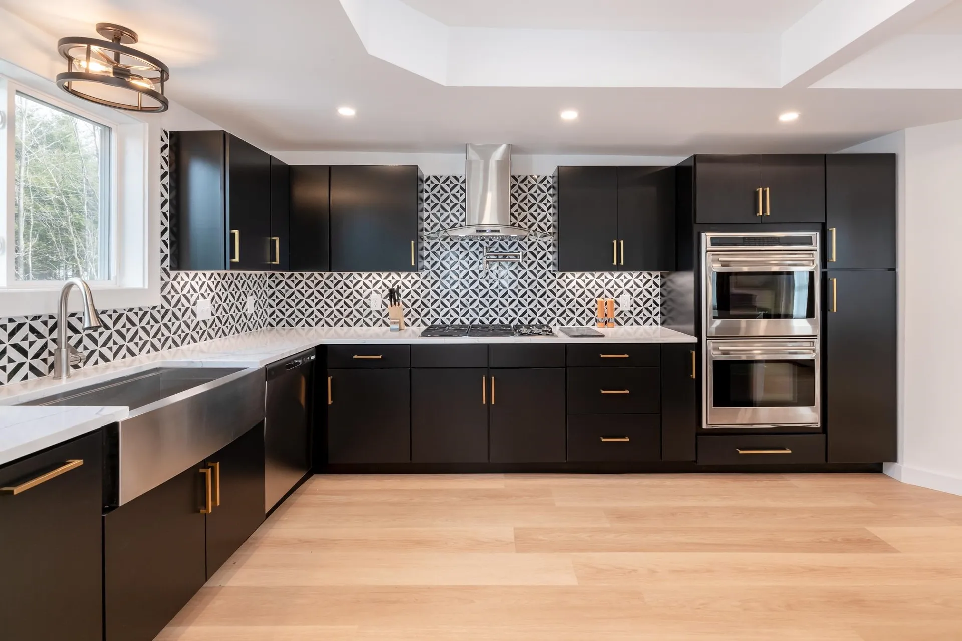 383 Owl Street Campton NH 03223