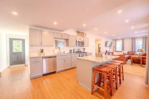 383 Owl Street Campton NH 03223