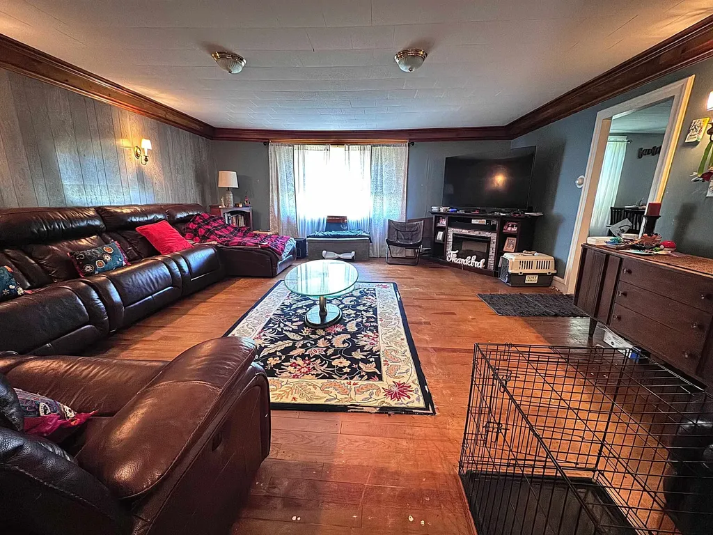 890 Vt Route 7a Shaftsbury VT 05262