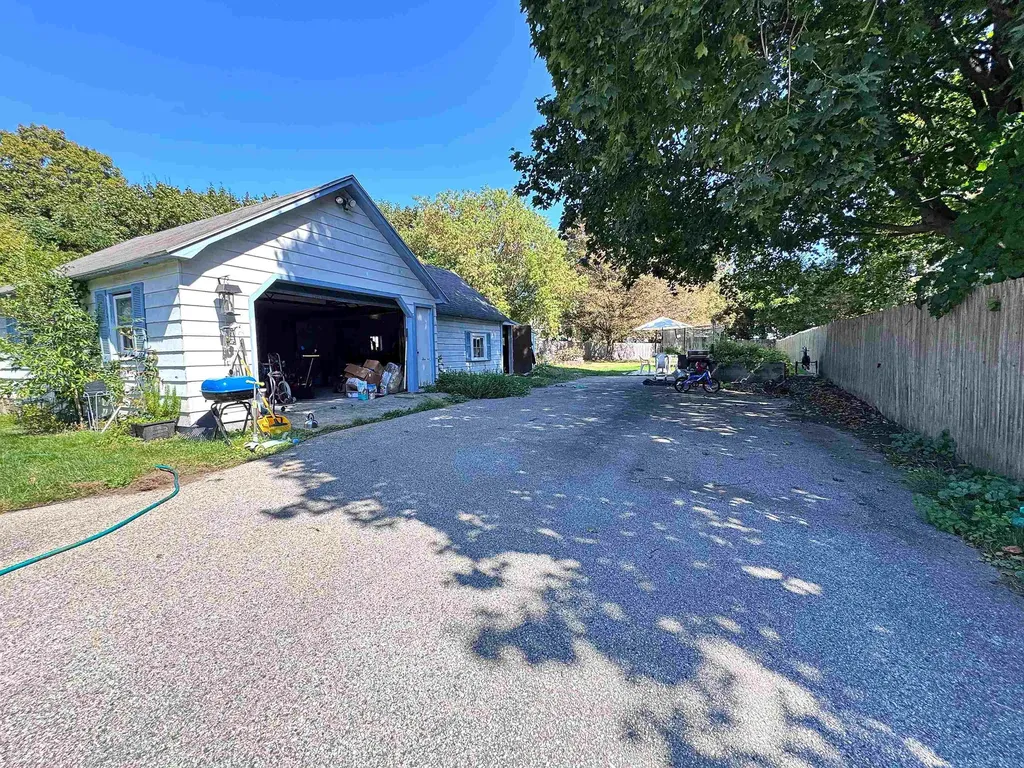 890 Vt Route 7a Shaftsbury VT 05262