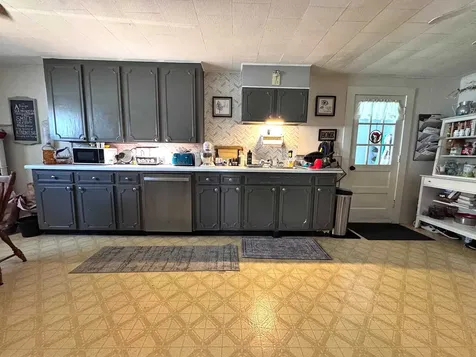 890 Vt Route 7a Shaftsbury VT 05262