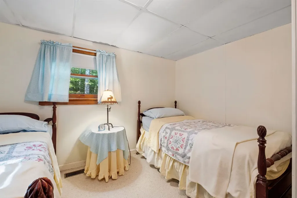 133 & 137 Browns Pasture Road Strafford NH 03884