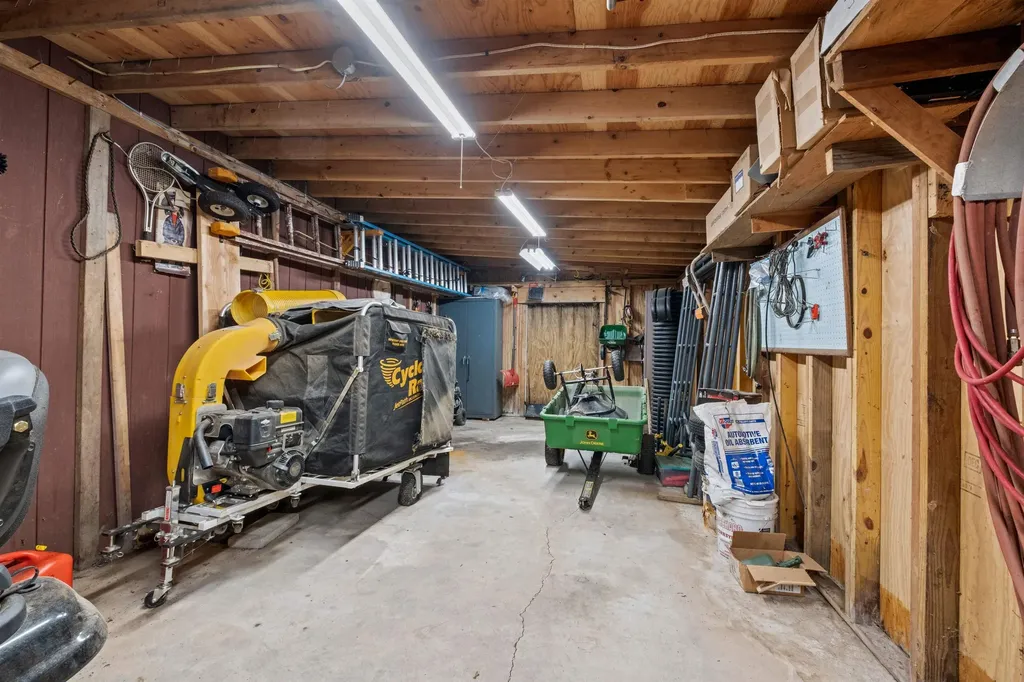 133 & 137 Browns Pasture Road Strafford NH 03884