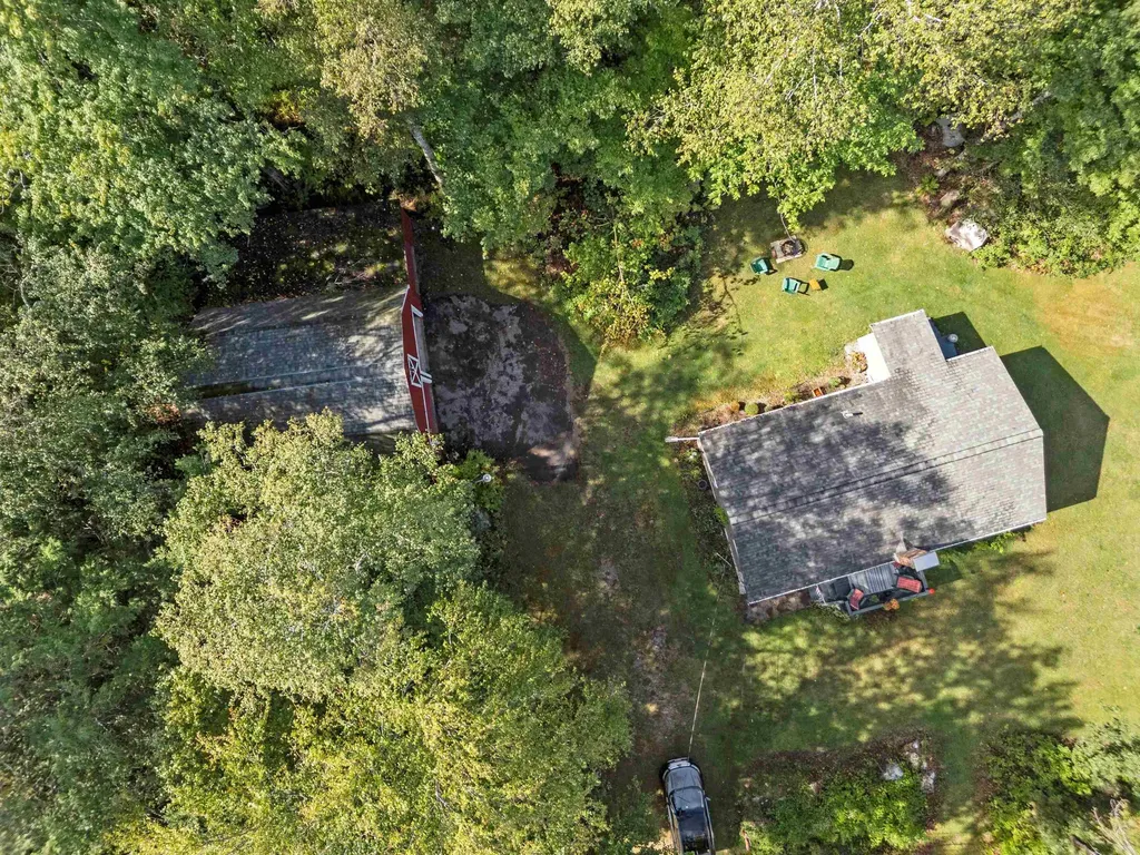 133 & 137 Browns Pasture Road Strafford NH 03884