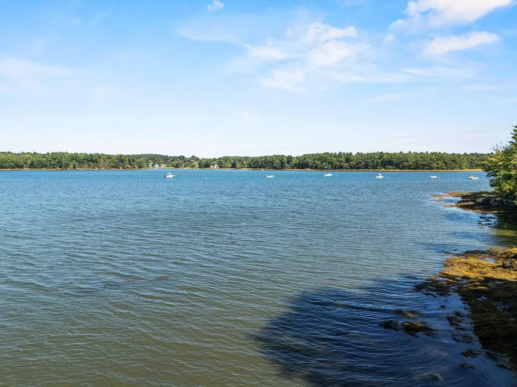 245 Piscataqua Road Madbury NH 03823