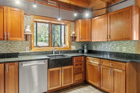 245 Piscataqua Road Madbury NH 03823