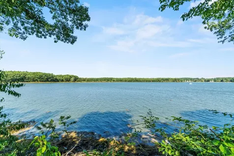 245 Piscataqua Road Madbury NH 03823