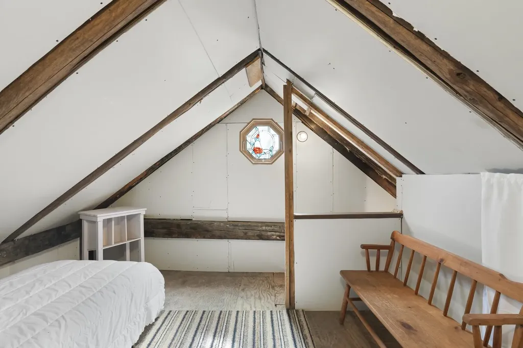 33 West River Street Londonderry VT 05155