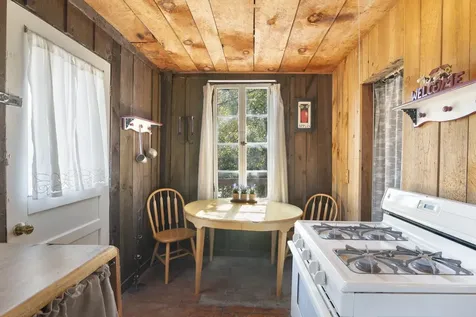 33 West River Street Londonderry VT 05155