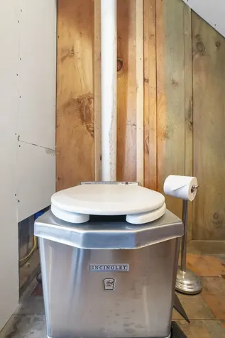 33 West River Street Londonderry VT 05155