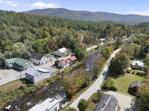 33 West River Street Londonderry VT 05155