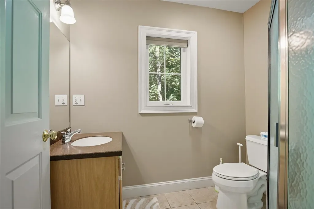 243 Drakeside Road Hampton NH 03842