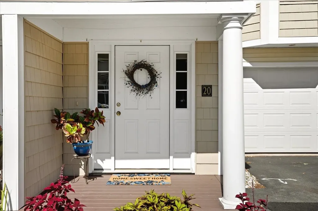 243 Drakeside Road Hampton NH 03842