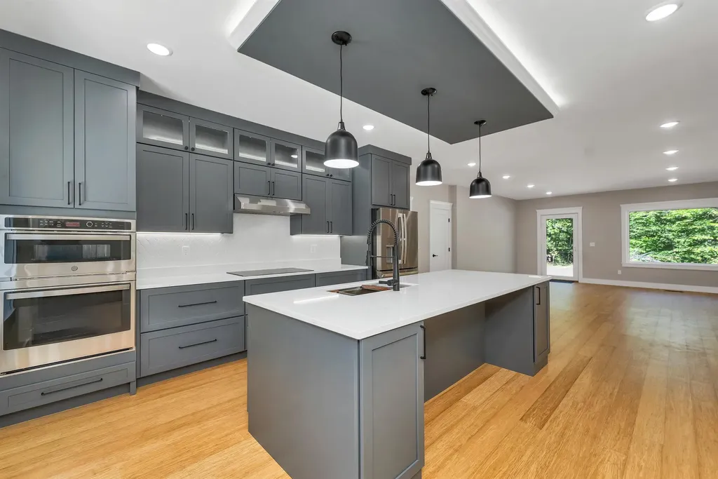 18 Woodland Grove Road Conway NH 03818