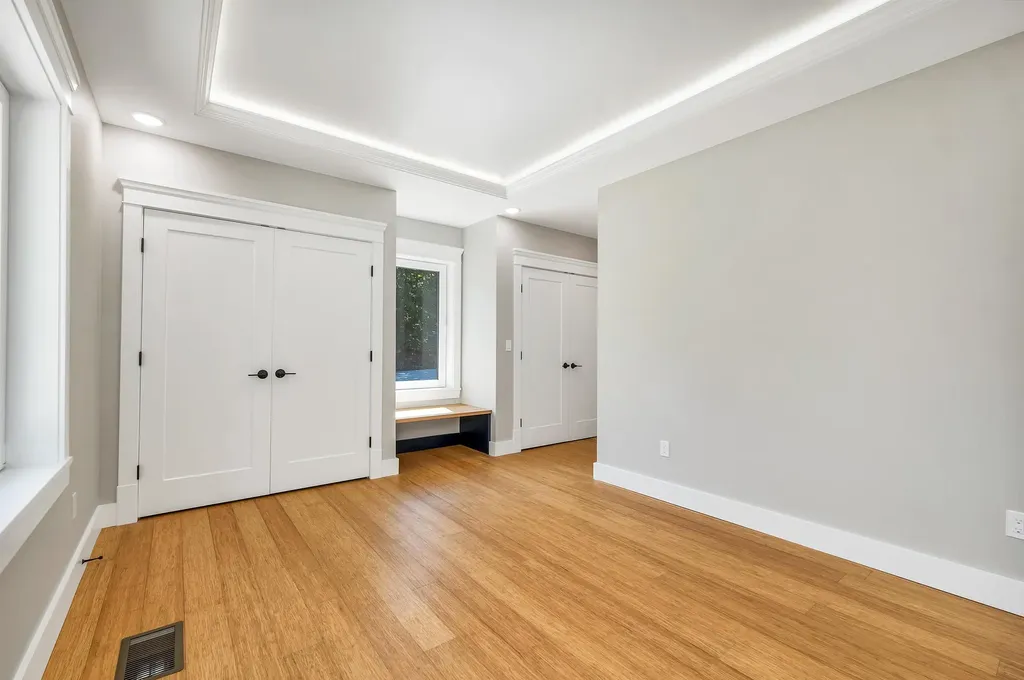 18 Woodland Grove Road Conway NH 03818