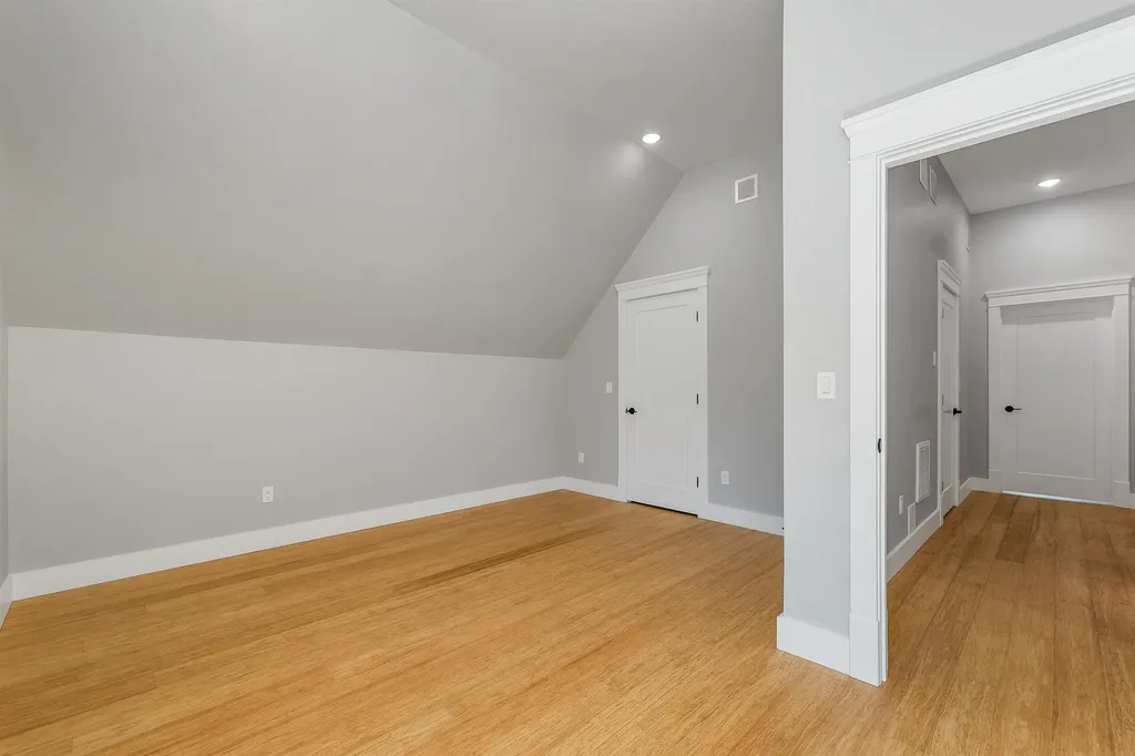 18 Woodland Grove Road Conway NH 03818