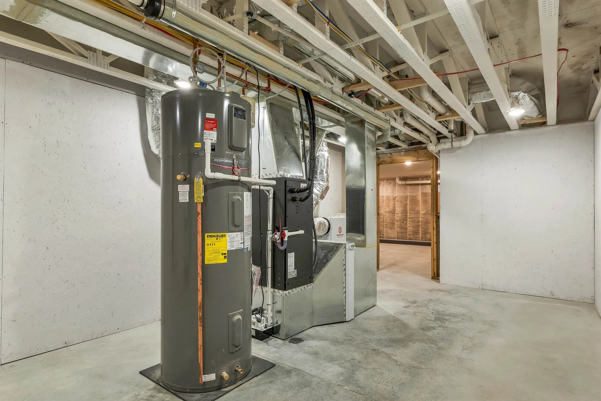 18 Woodland Grove Road Conway NH 03818