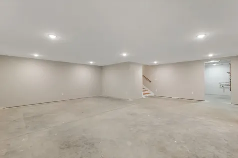 18 Woodland Grove Road Conway NH 03818