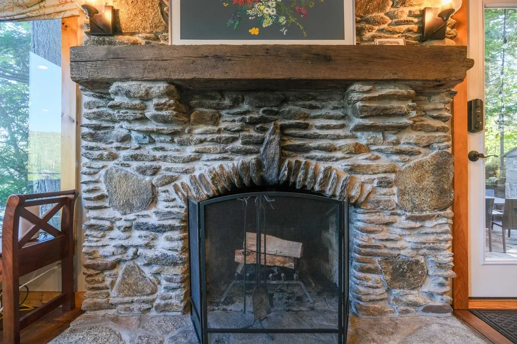 65 Red Bridge Road Ludlow VT 05149