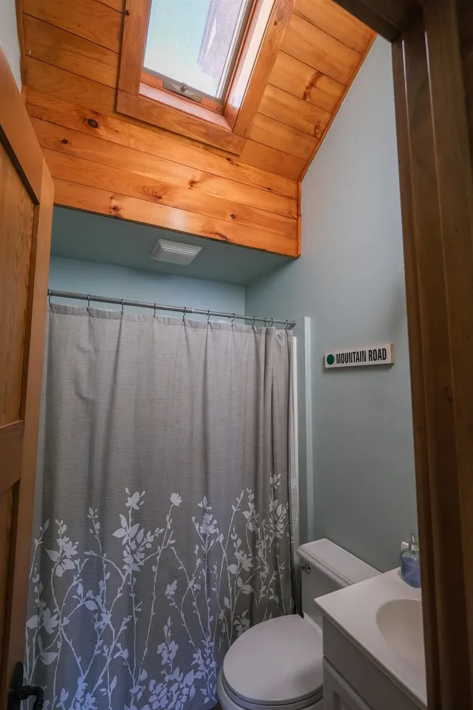 65 Red Bridge Road Ludlow VT 05149