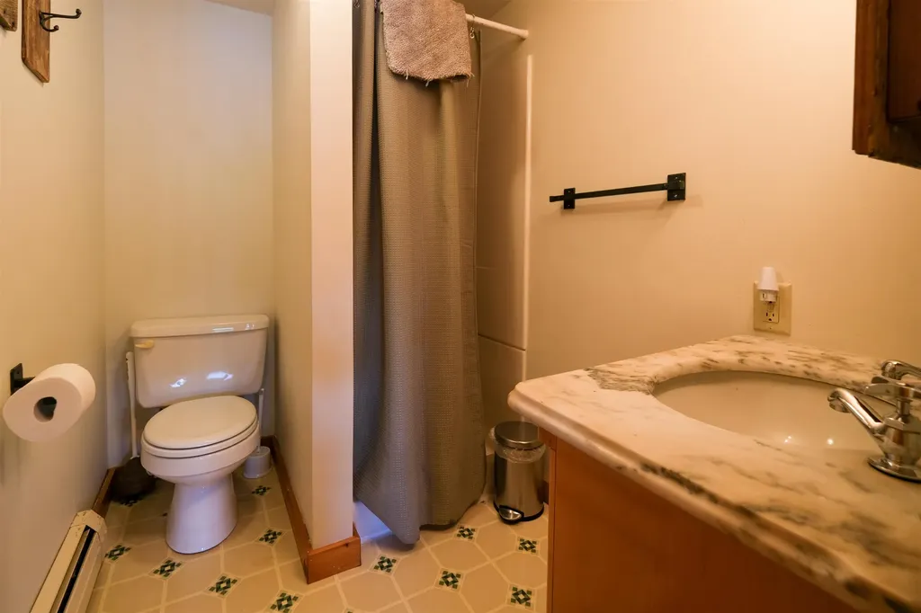 65 Red Bridge Road Ludlow VT 05149