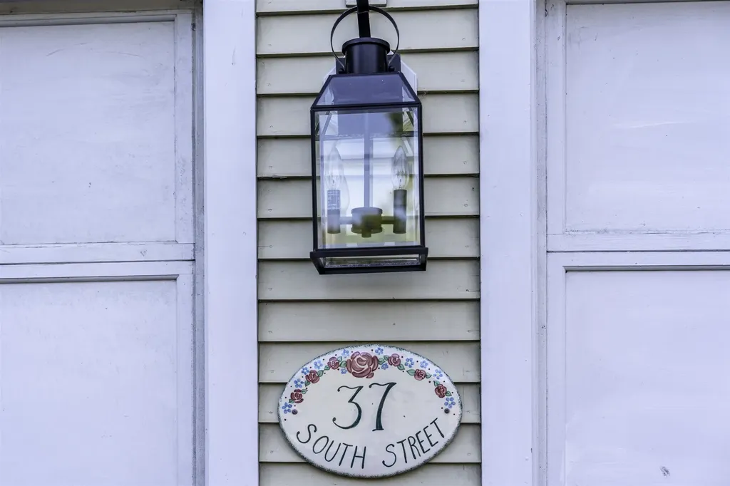 37 South Street Woodstock VT 05091