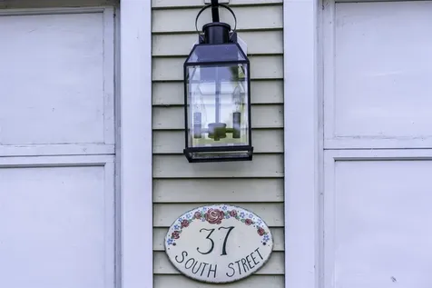 37 South Street Woodstock VT 05091