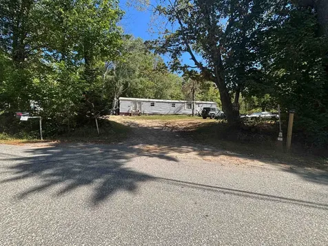 10 Range Road Belmont NH 03220