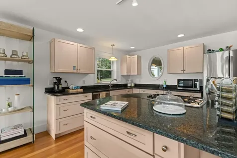 148 Whipple Road Kittery ME 03904