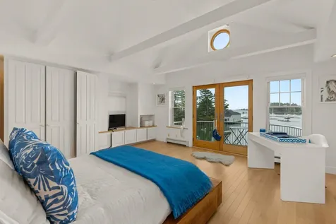 148 Whipple Road Kittery ME 03904