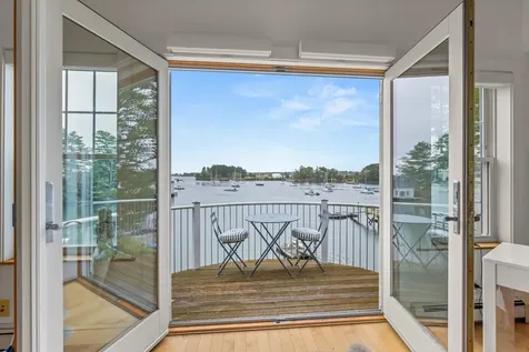 148 Whipple Road Kittery ME 03904