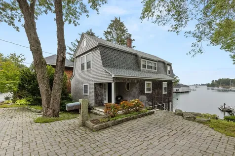 148 Whipple Road Kittery ME 03904