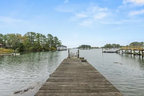 148 Whipple Road Kittery ME 03904