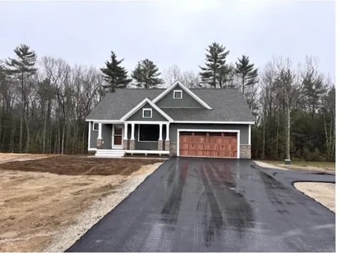 9 Byrne Circle Brentwood NH 03833