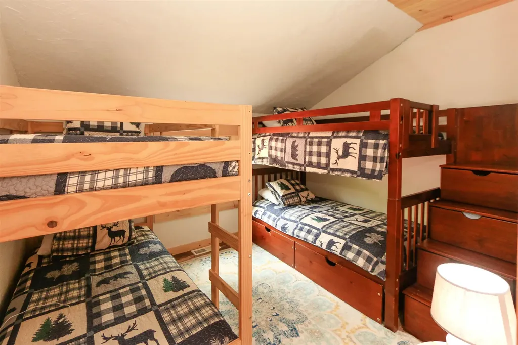 1 Jackson Lane Barnstead NH 03225