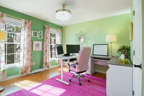 8 Sherman Drive Raymond NH 03077