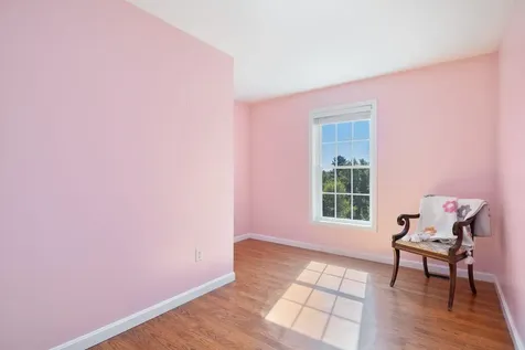 8 Sherman Drive Raymond NH 03077