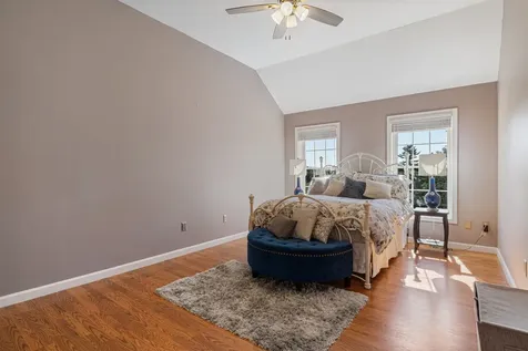 8 Sherman Drive Raymond NH 03077