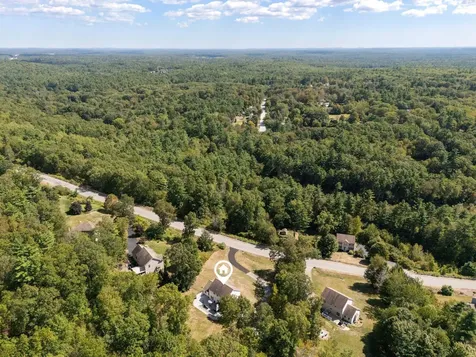 8 Sherman Drive Raymond NH 03077